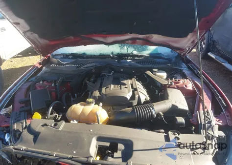 2015 Ford Mustang Ecoboost z USA, uszkodzony, nr VIN 1FA6P8TH8F5300893